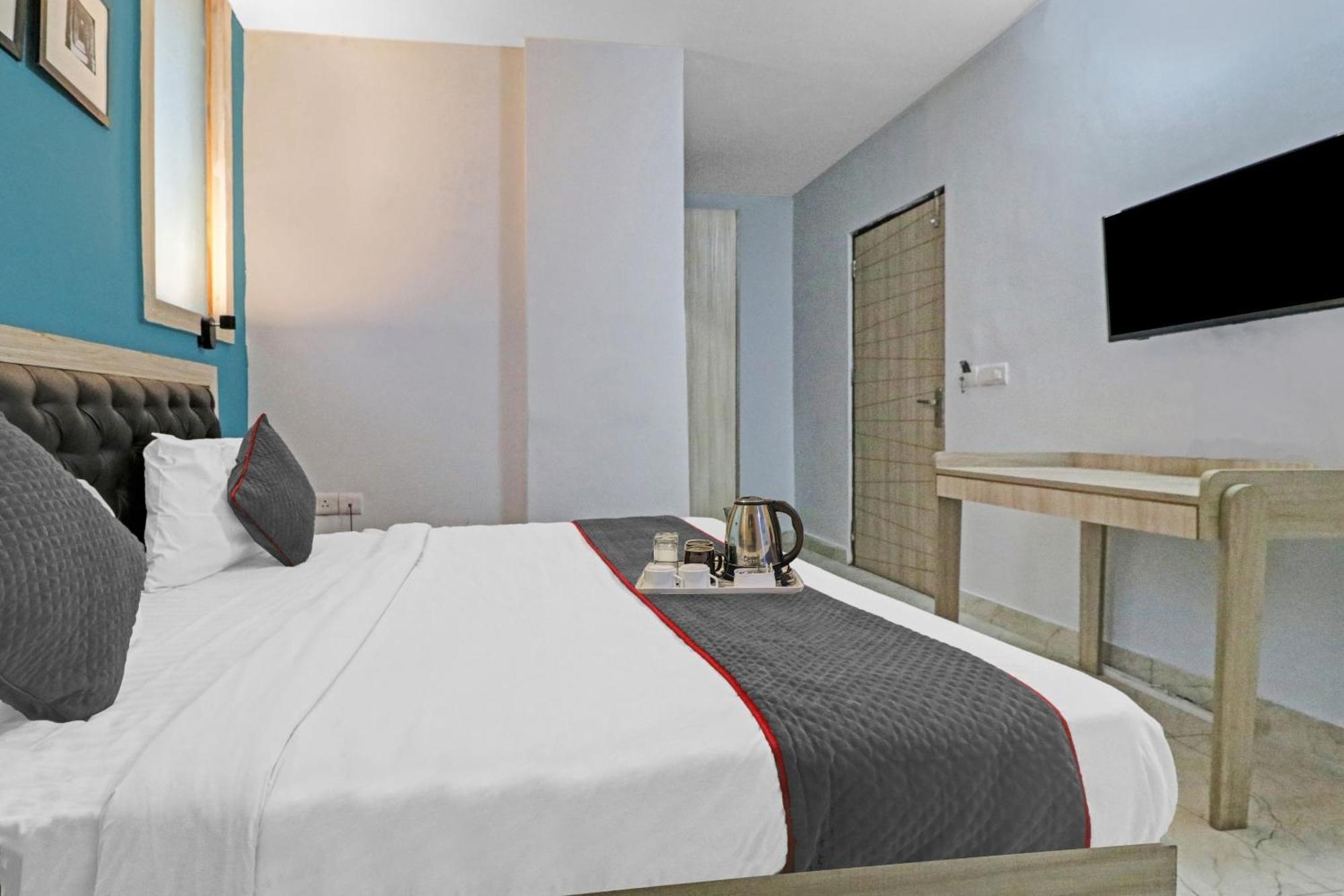 Townhouse Royal * New Delhi