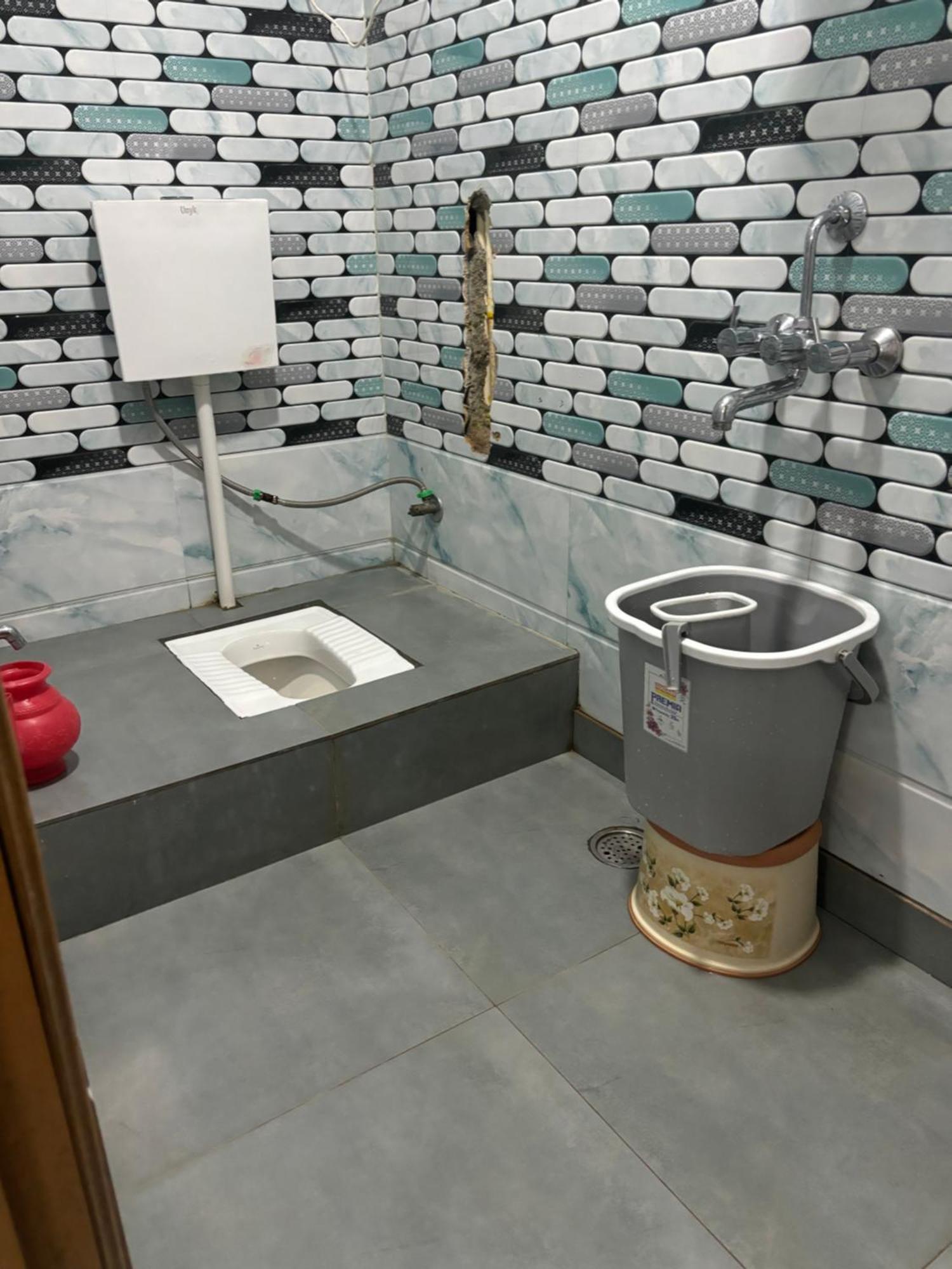 The Aziz Residency * New Delhi
