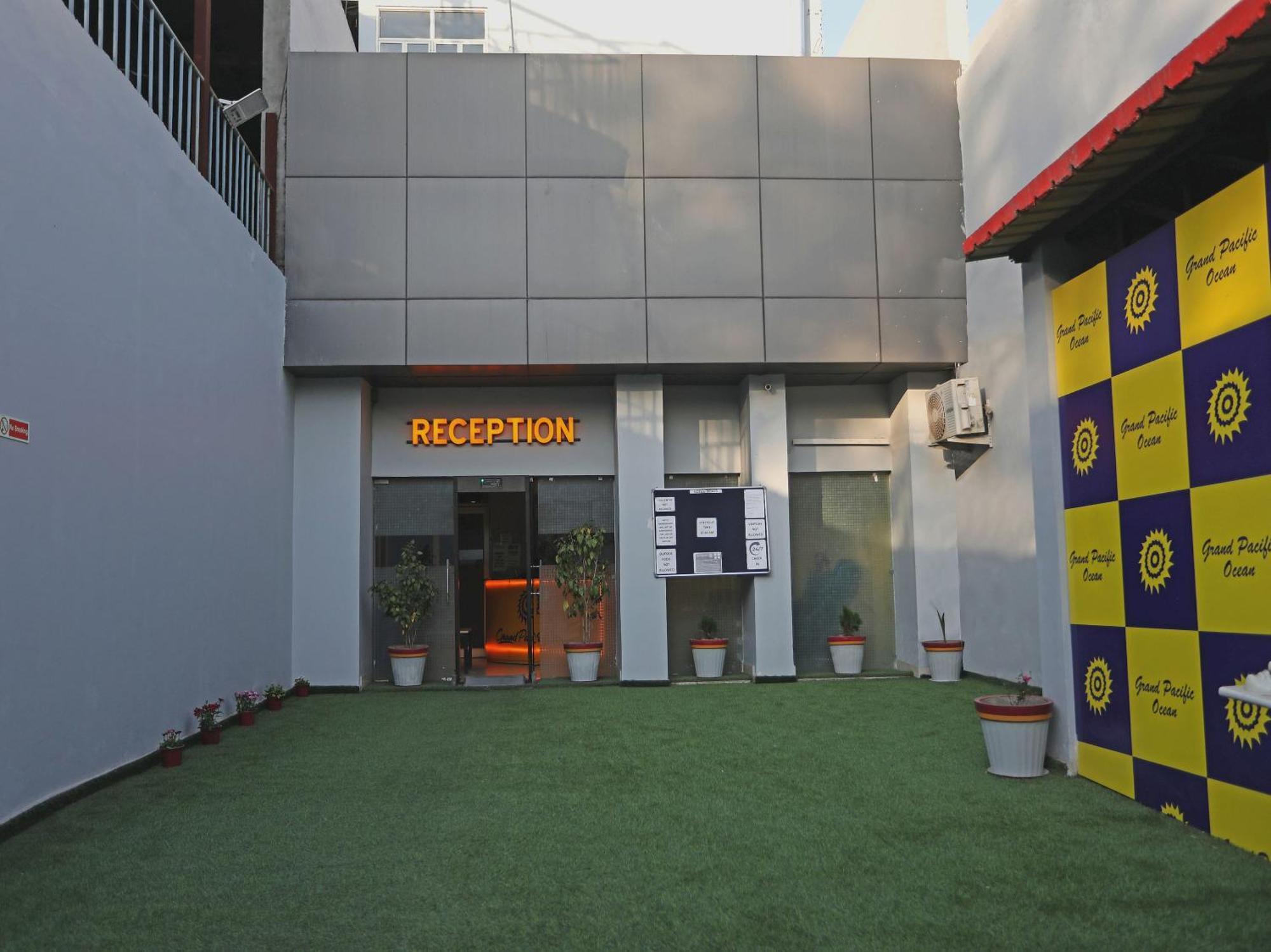 Hotel Super Townhouse Grand Pacific Ocean