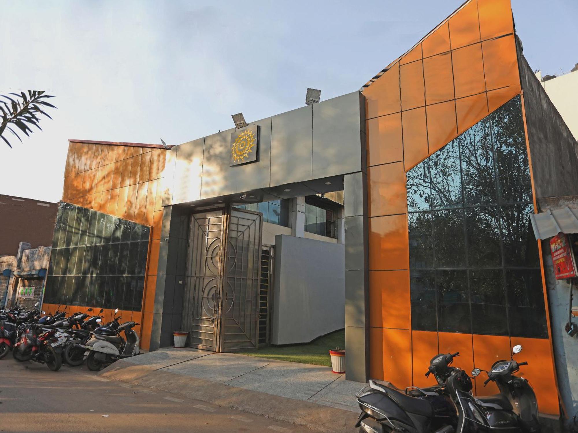 Super Townhouse Grand Pacific Ocean Hotel New Delhi