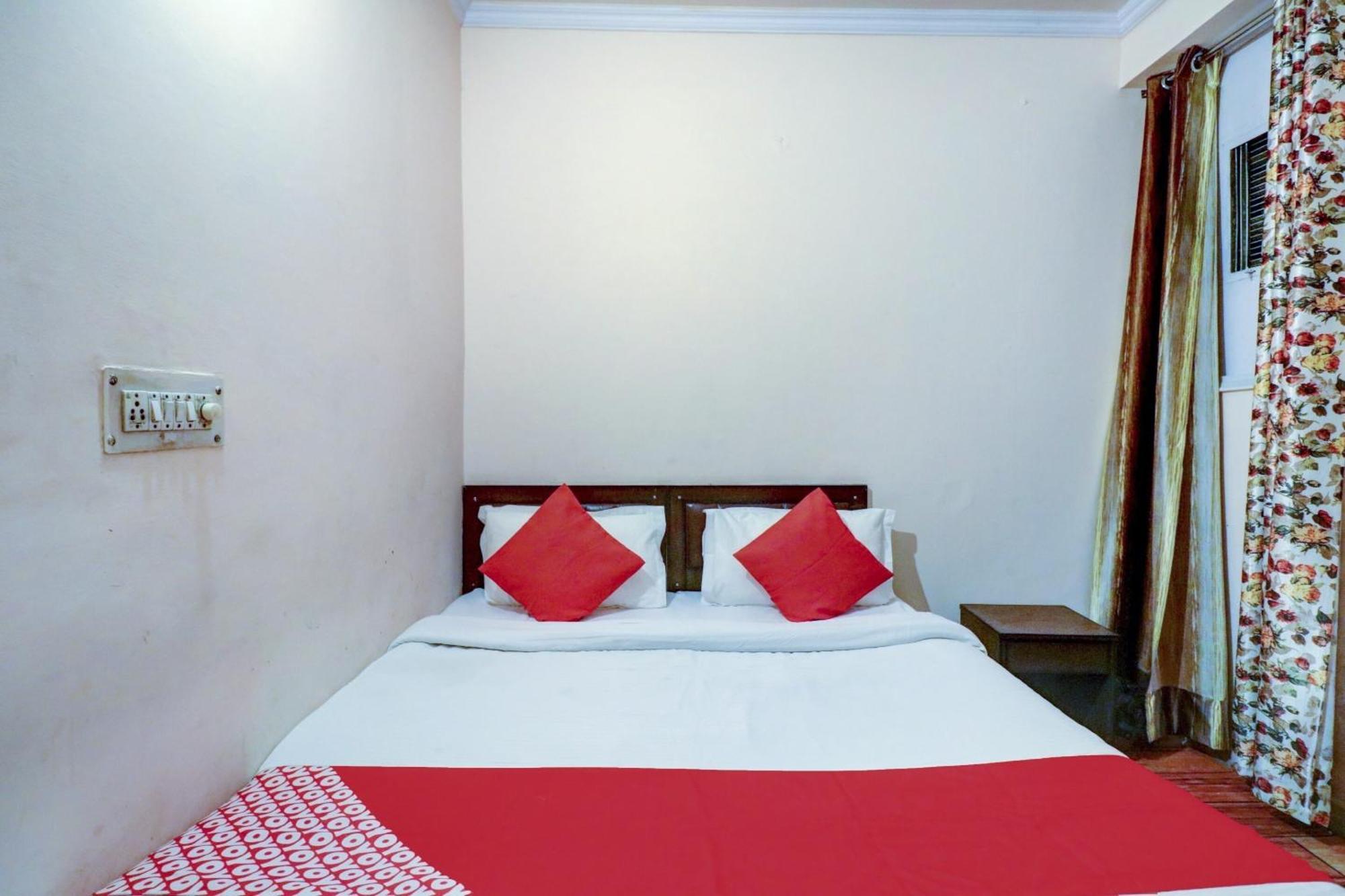 Hotel O Ratiram 3*