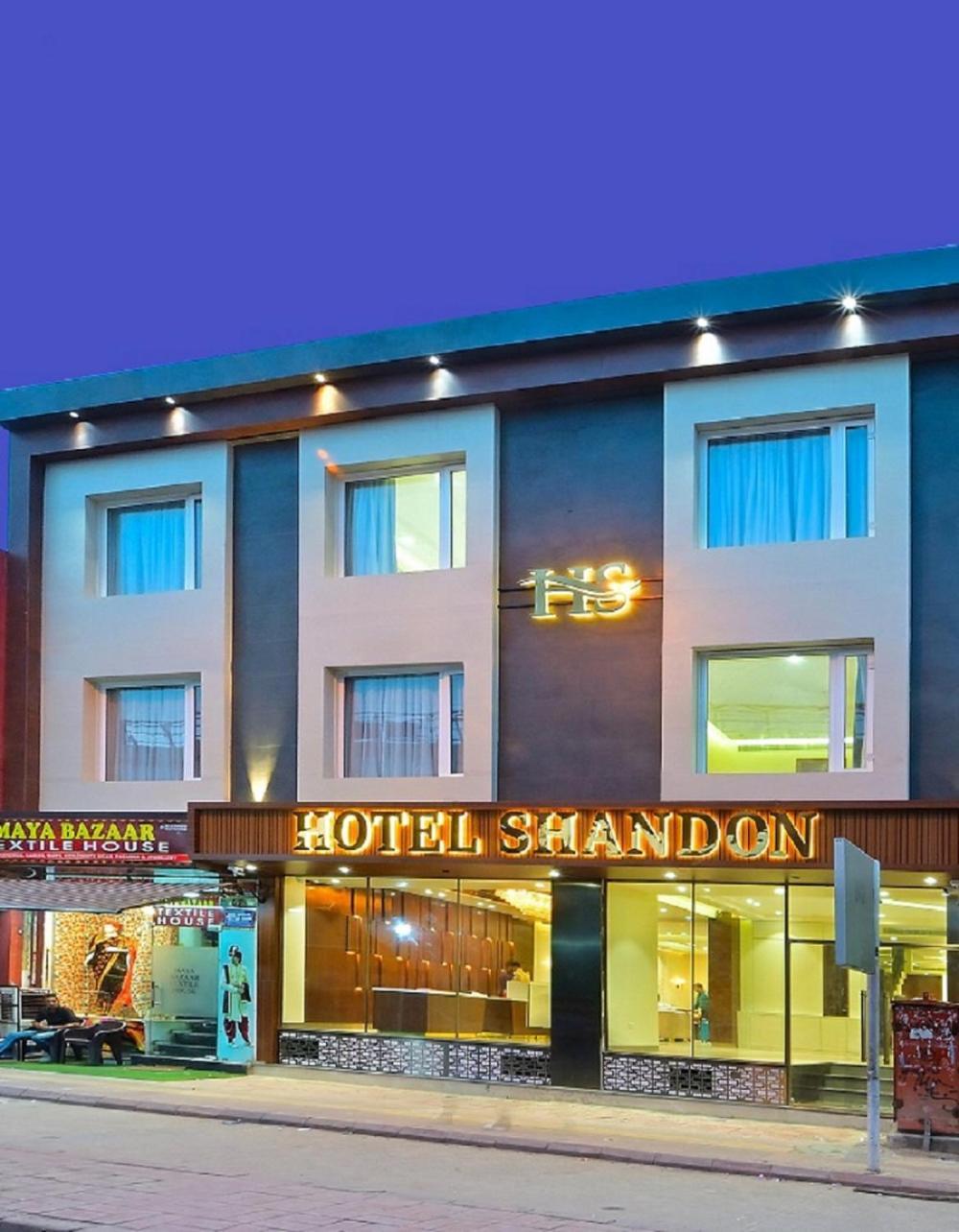 Shandon-2 Mins From Connaught Place Hotel 4*