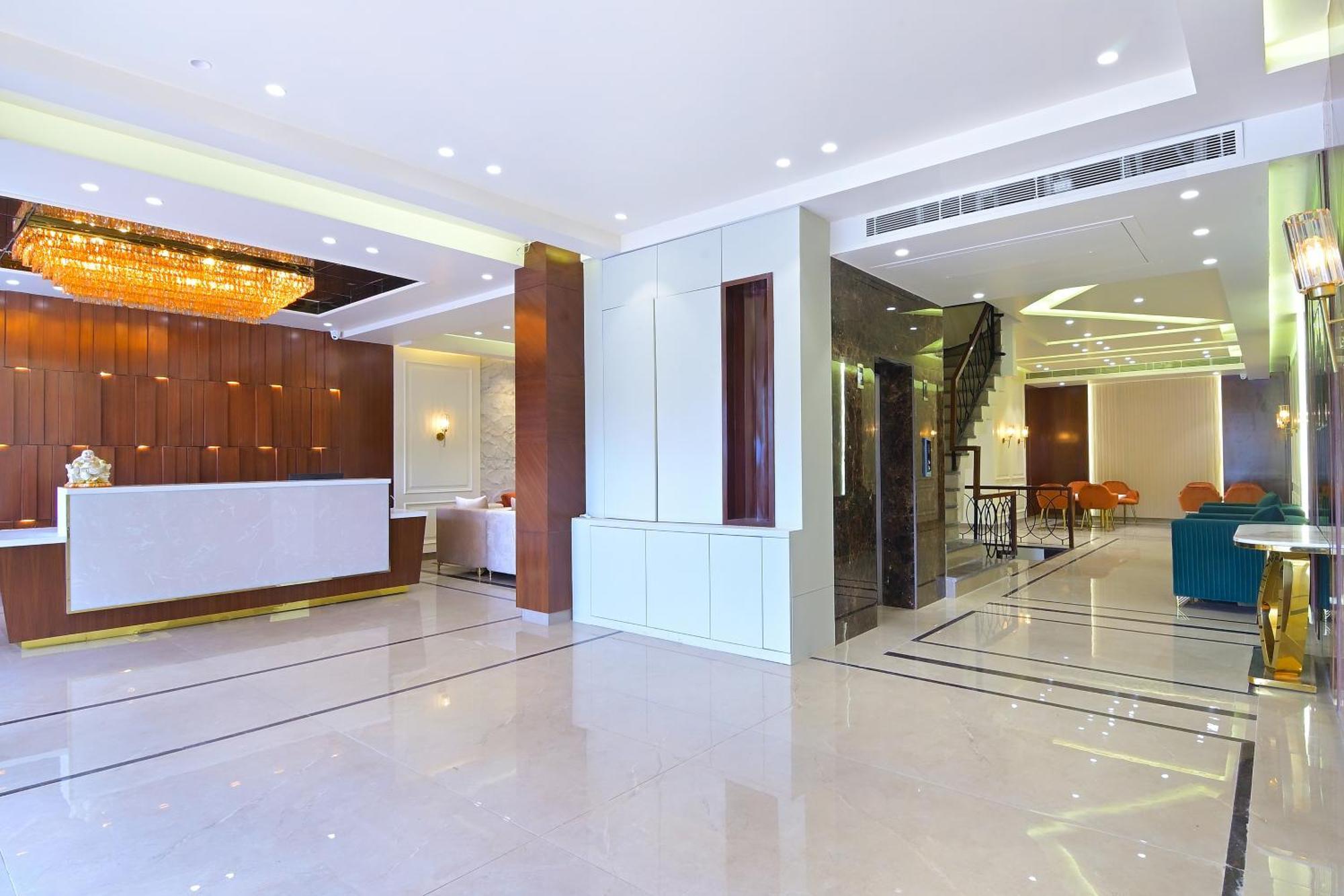 Shandon-2 Mins From Connaught Place 4*