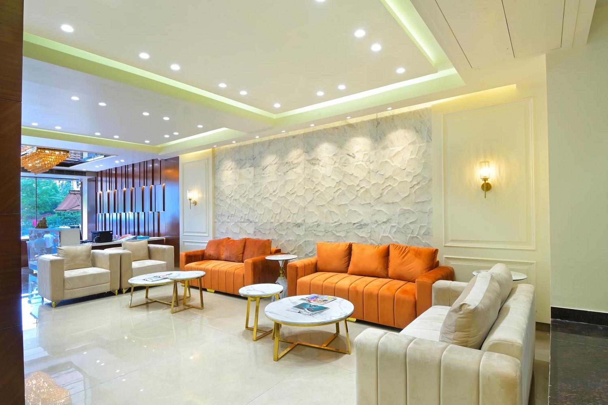 Shandon-2 Mins From Connaught Place 4*