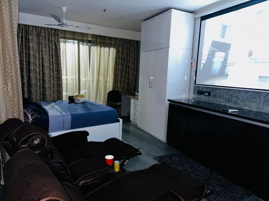 Private Theatre At Supernova 38th Floor Apartment *