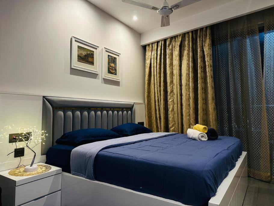 Private Theatre At Supernova 38th Floor Apartment New Delhi
