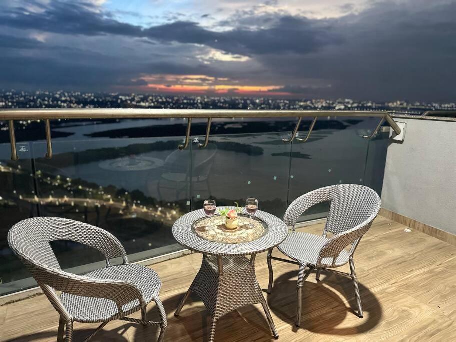 Apartment Private Theatre At Supernova 38th Floor *