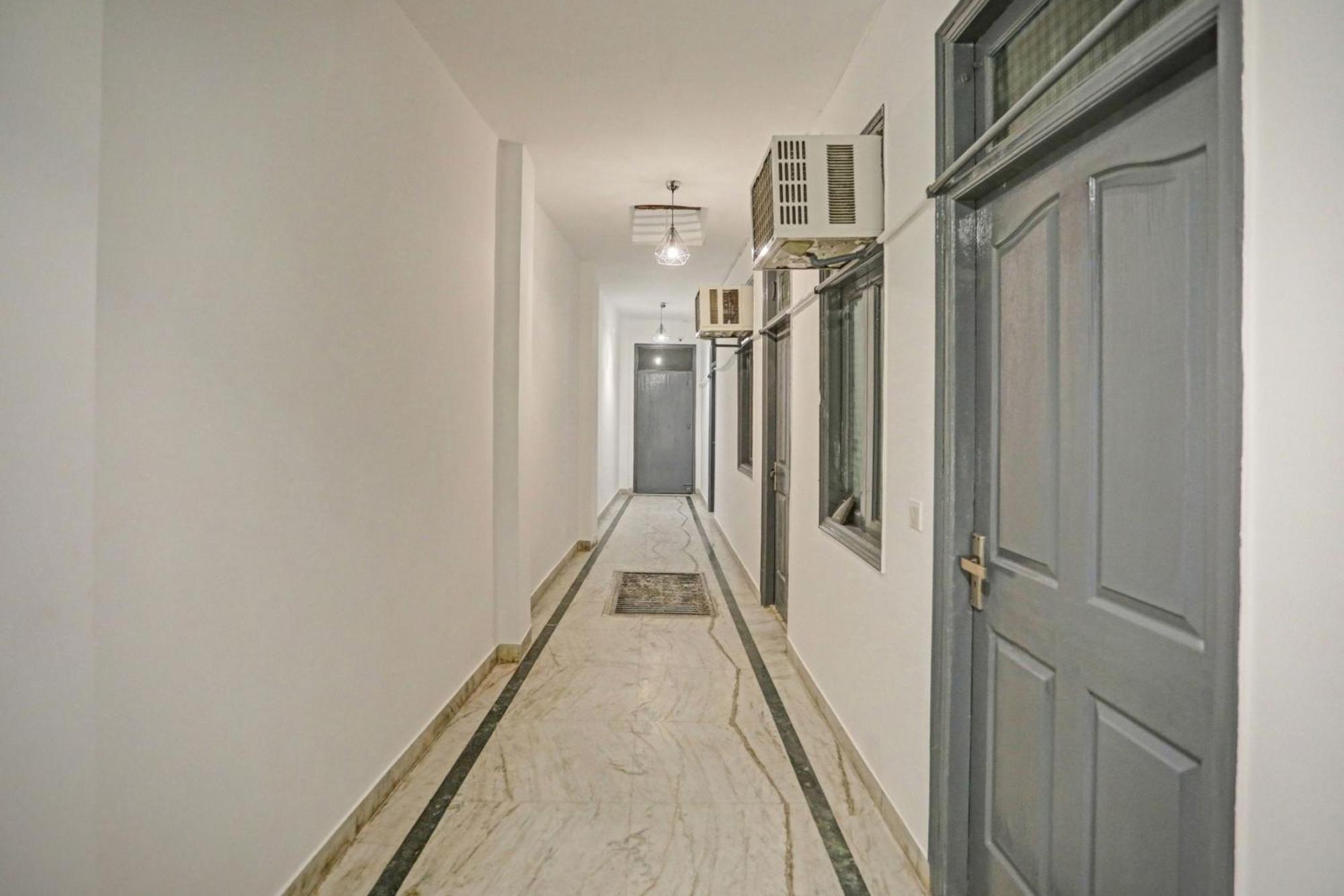 O The Premium 4* New Delhi