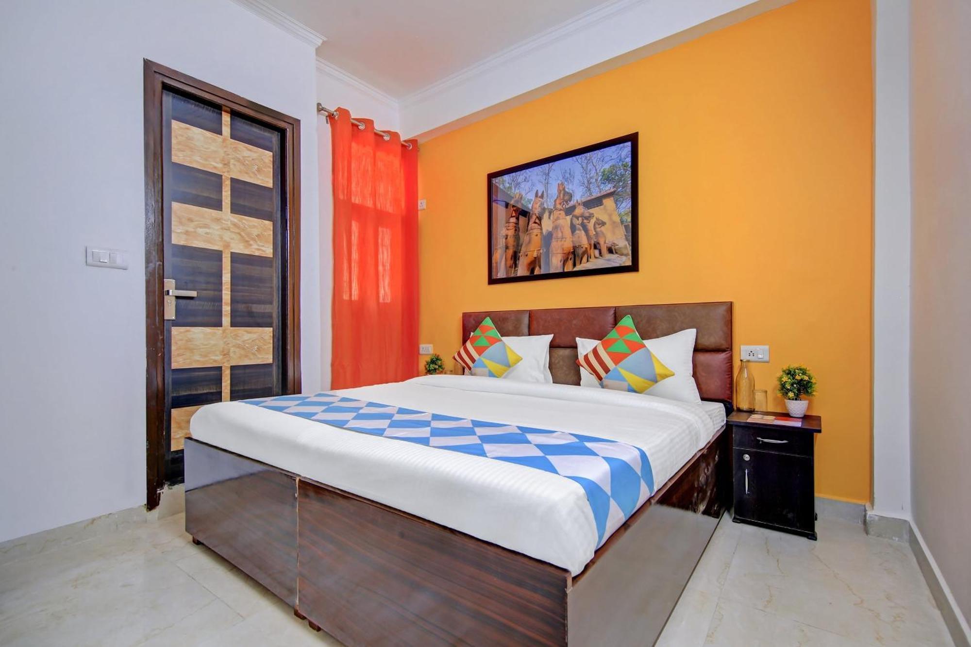 Town House Saket Residency