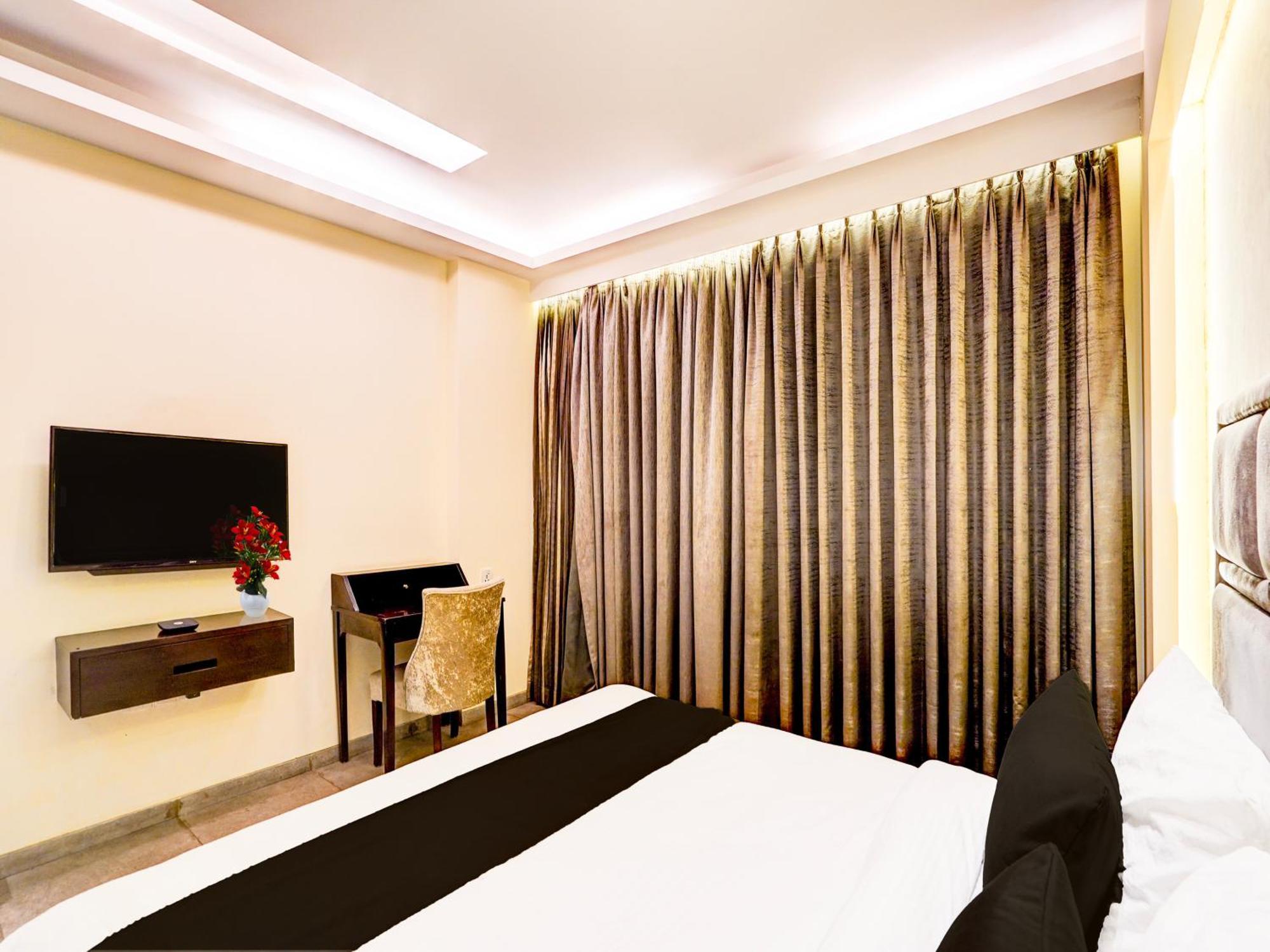 Super Townhouse Pitampura West Enclave Hotel Delhi (National Capital Territory of India)