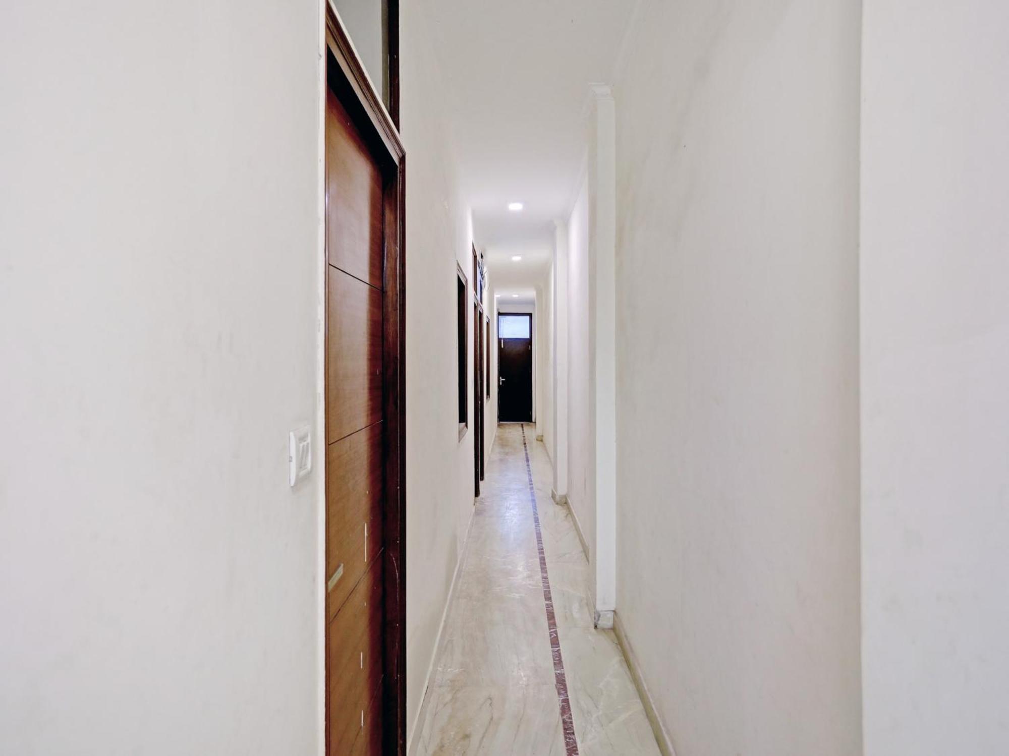 Hotel The Pinaki Residency Nova Deli