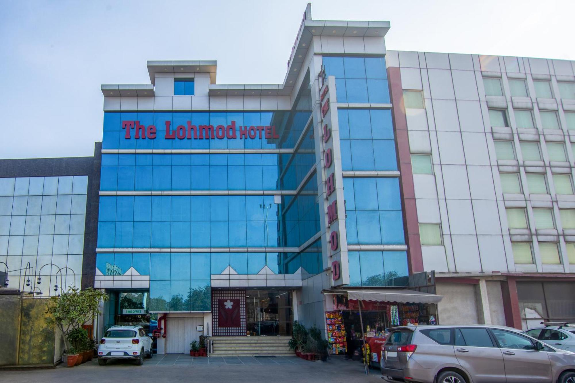 Lohmod At National Highway 8 - Free Airport Transffer New Delhi