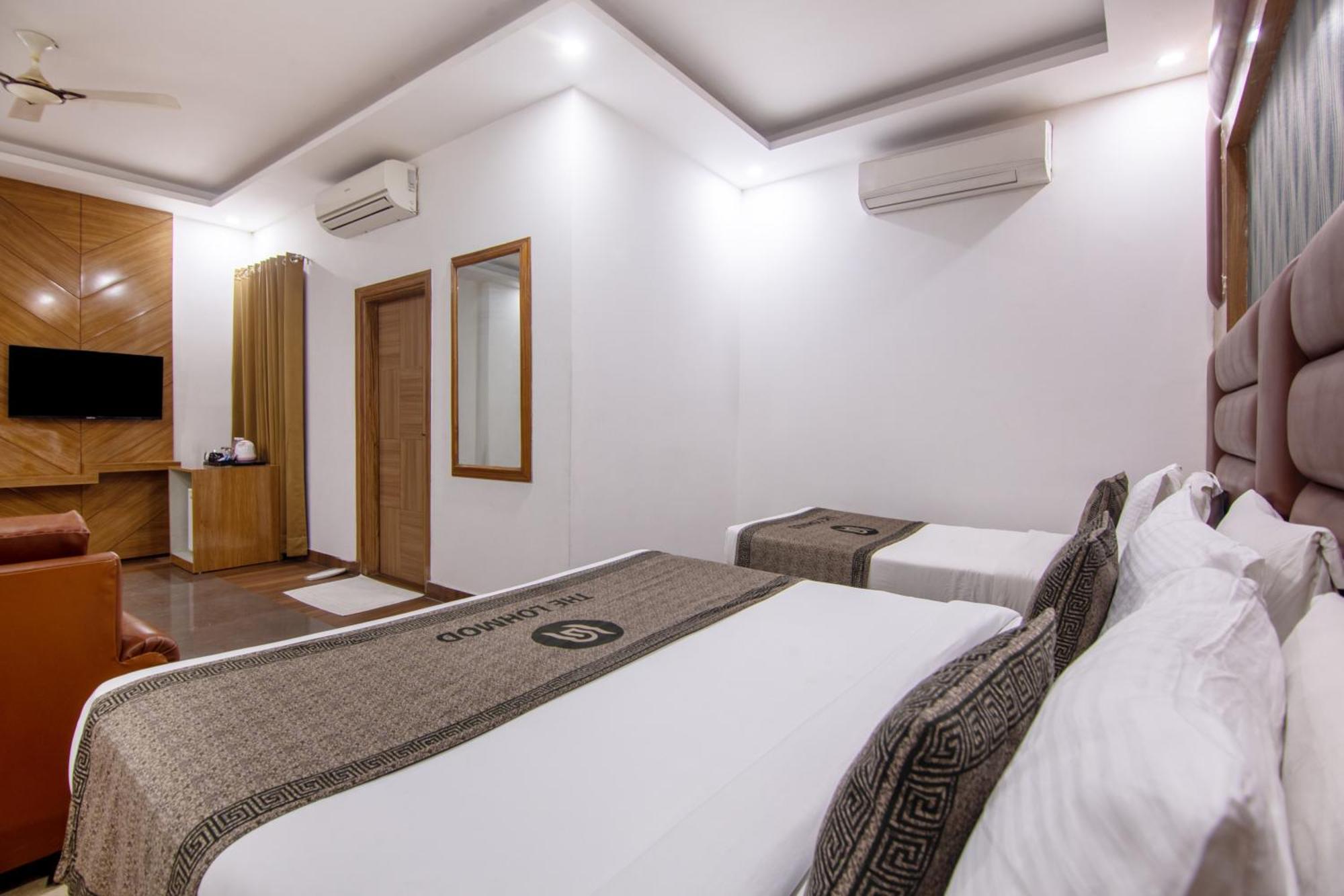 Lohmod At National Highway 8 - Free Airport Transffer Hotel 3*