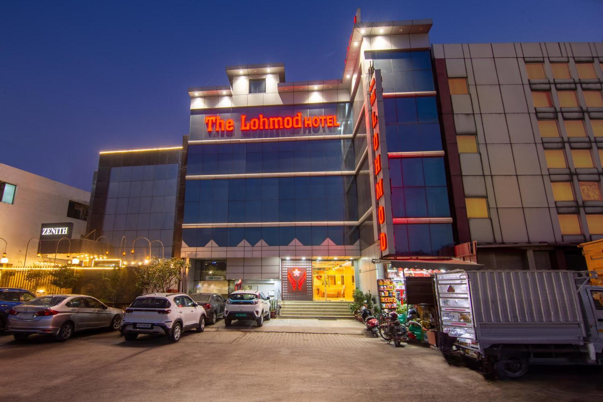 Hotel Lohmod At National Highway 8 - Free Airport Transffer New Delhi