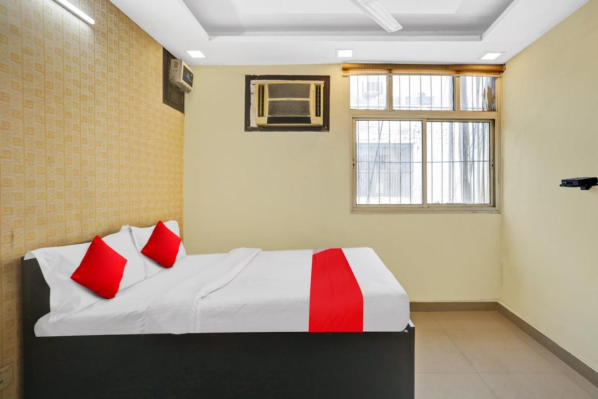 Hotel O Welcome Near Dlf Avenue Saket