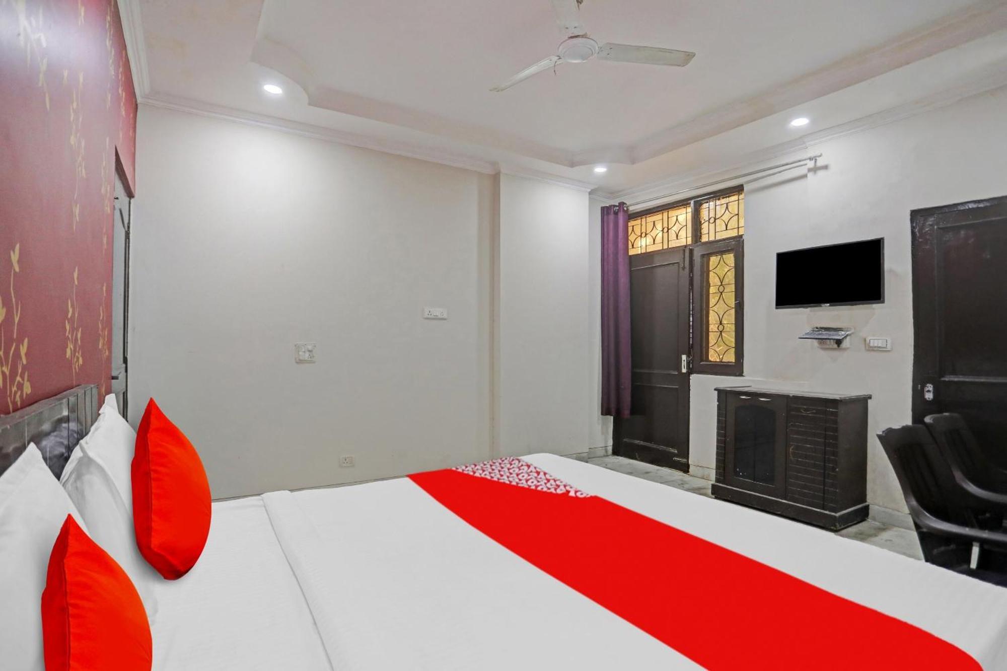 O Jpc Residency Near Dlf Avenue Saket Nova Deli