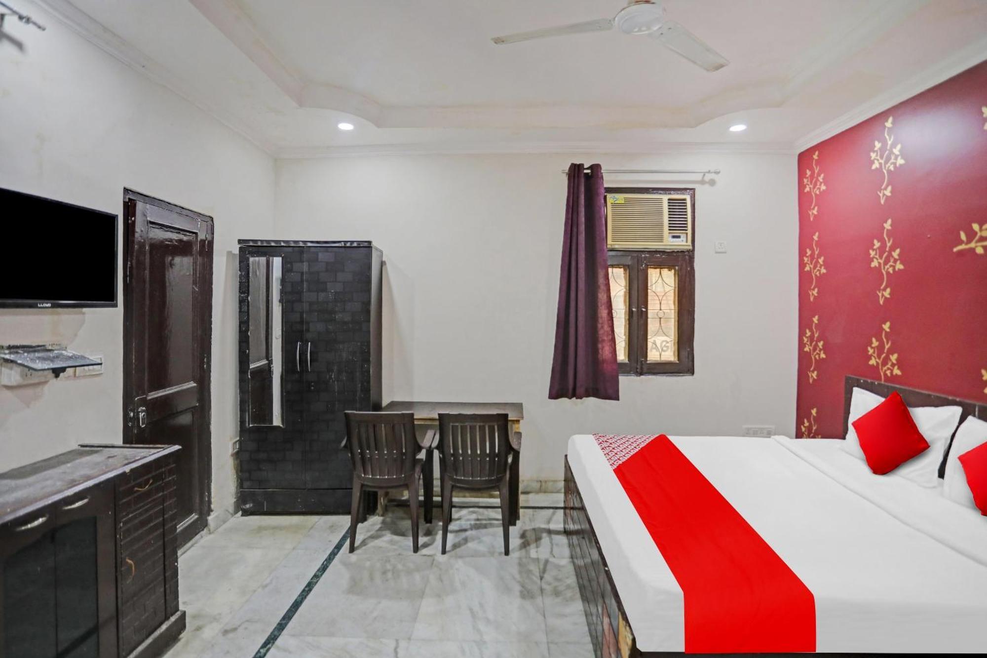 Hotel O Jpc Residency Near Dlf Avenue Saket