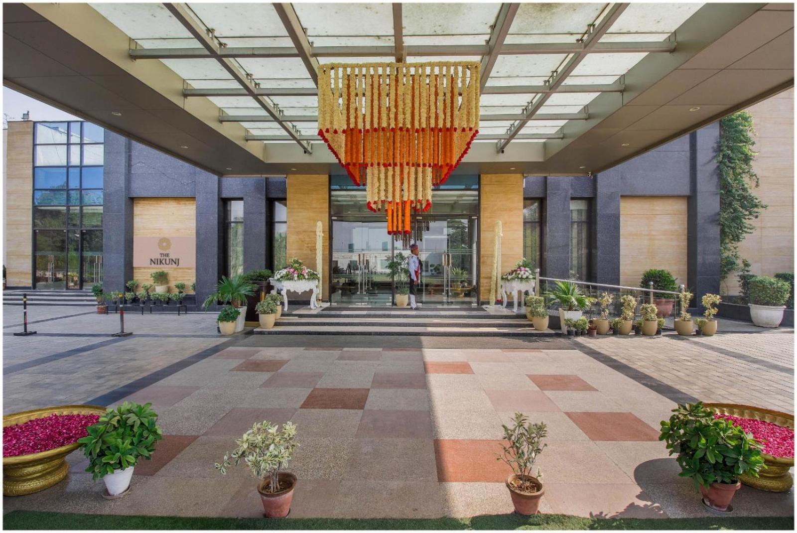 The Nikunj 4* New Delhi