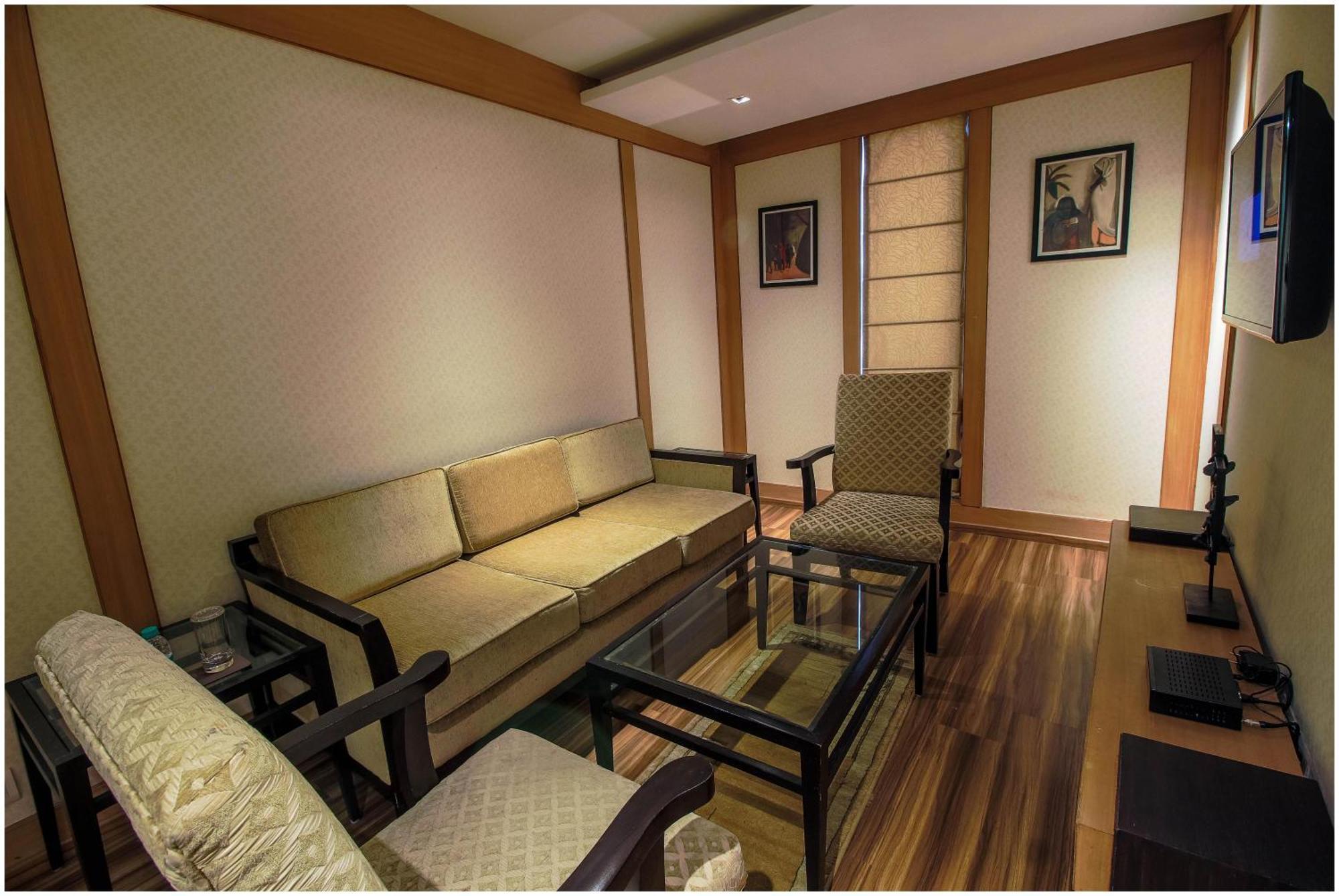 The Nikunj New Delhi