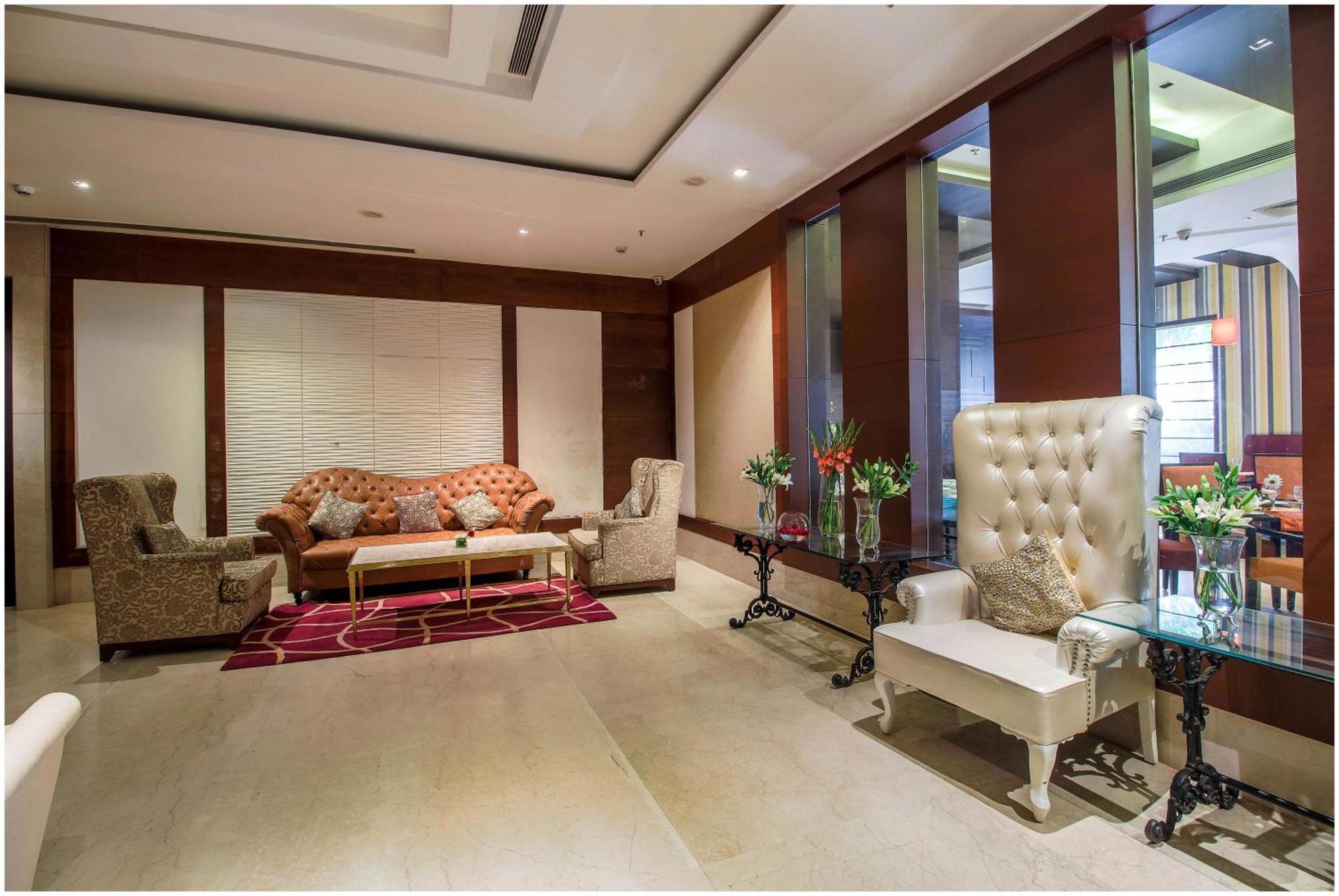 The Nikunj Hotel 4*