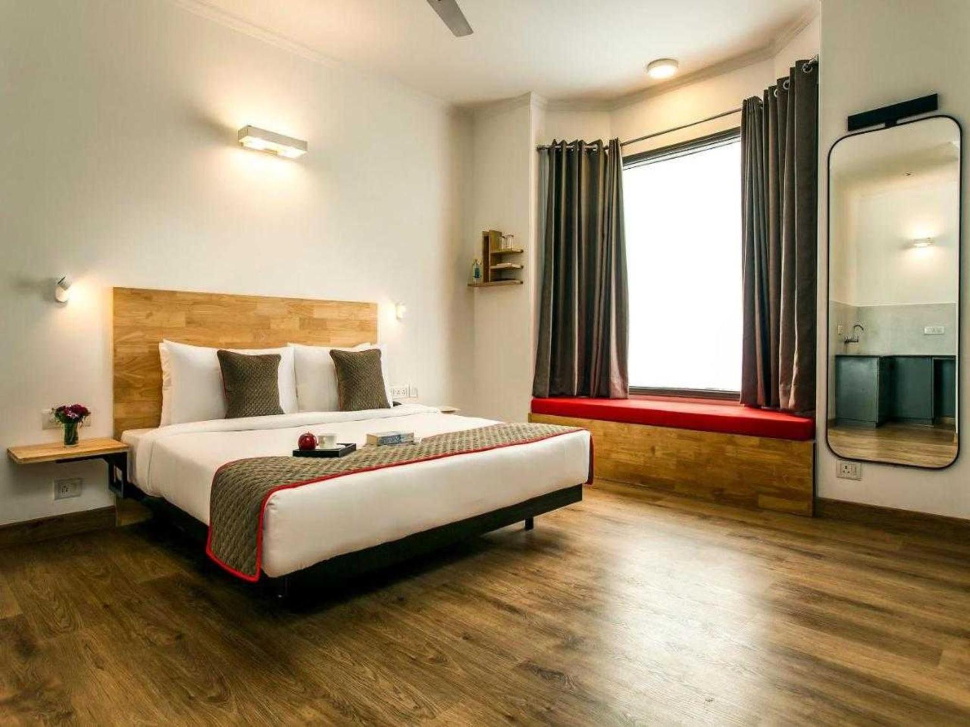 Townhouse Karkarduma Hotel New Delhi