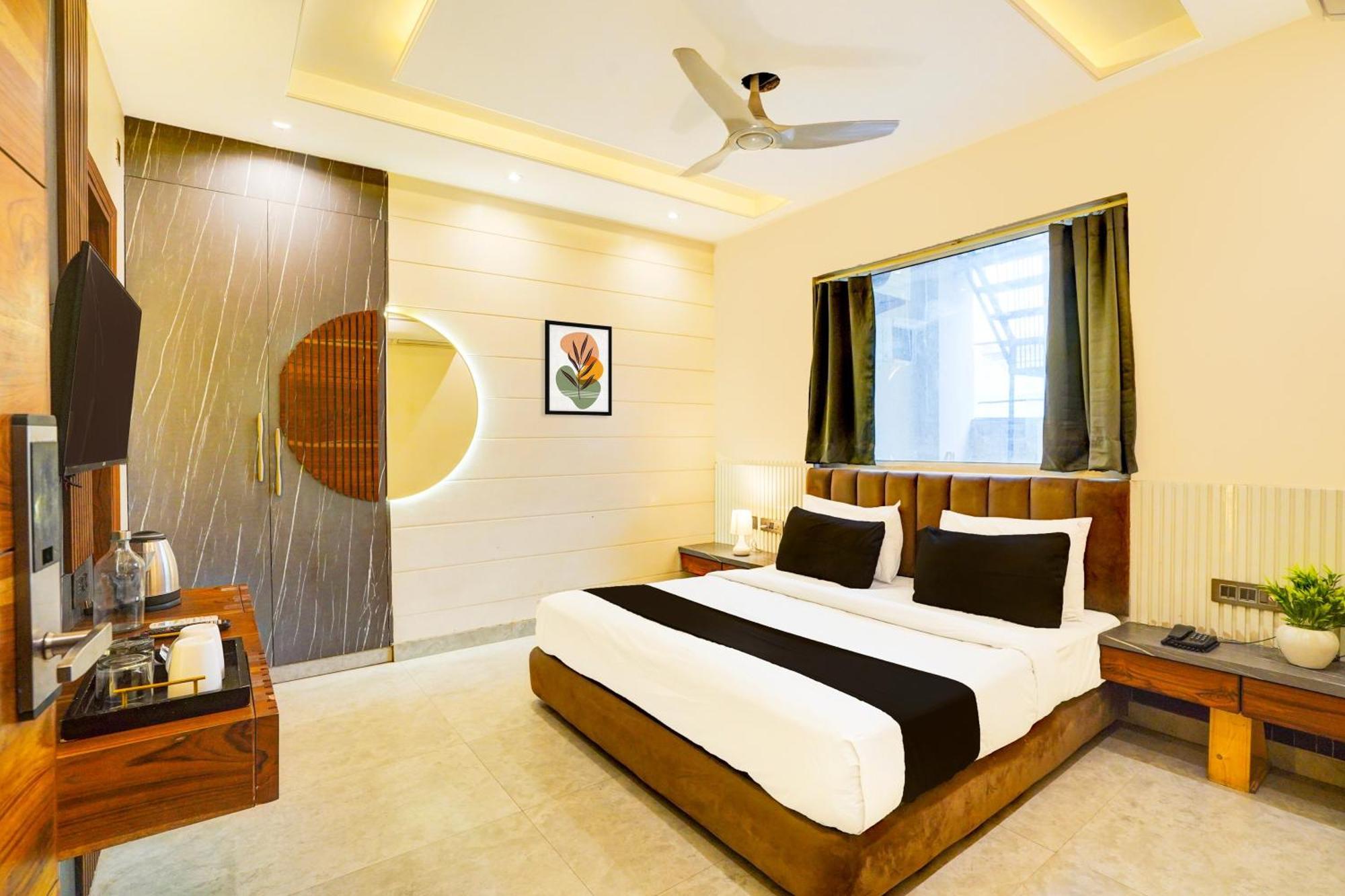 Tela International Near Delhi Airport Hotel New Delhi
