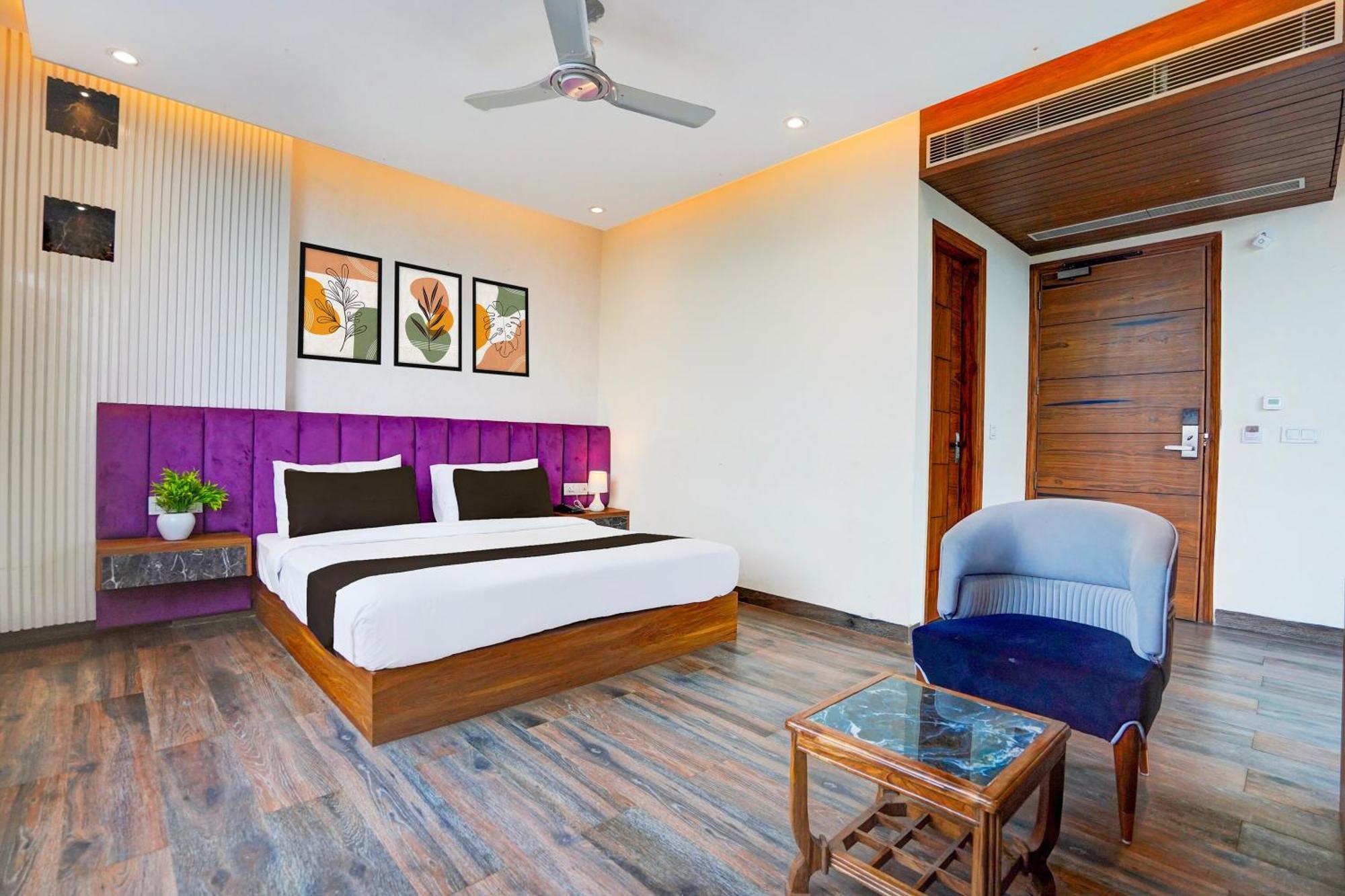 Tela International Near Delhi Airport Hotel New Delhi