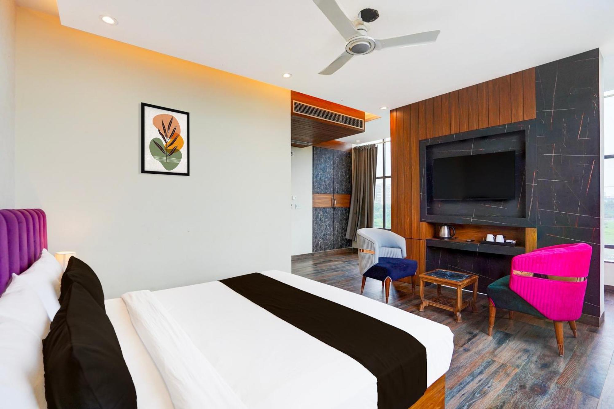 Tela International Near Delhi Airport 4* New Delhi