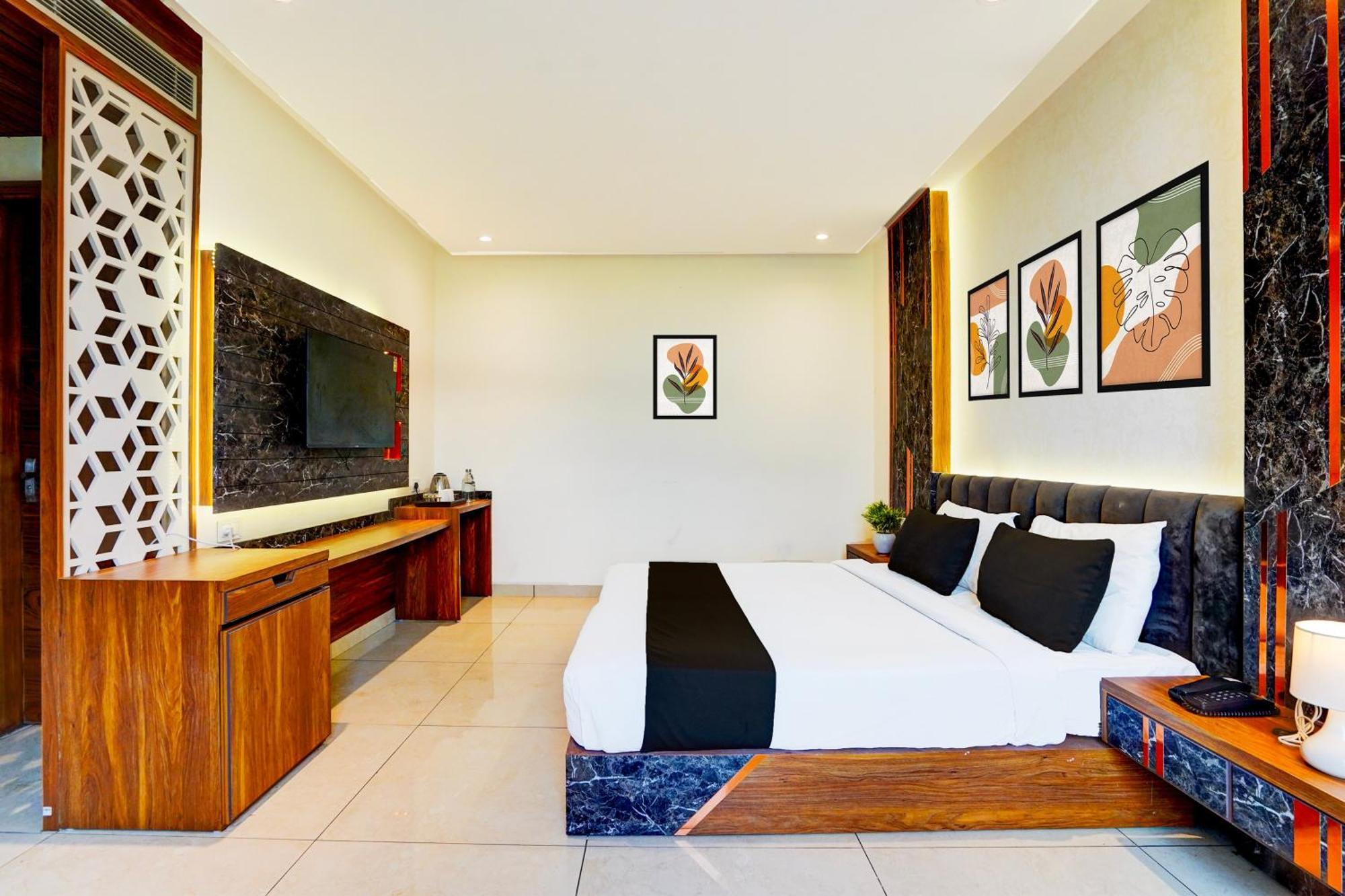 Tela International Near Delhi Airport