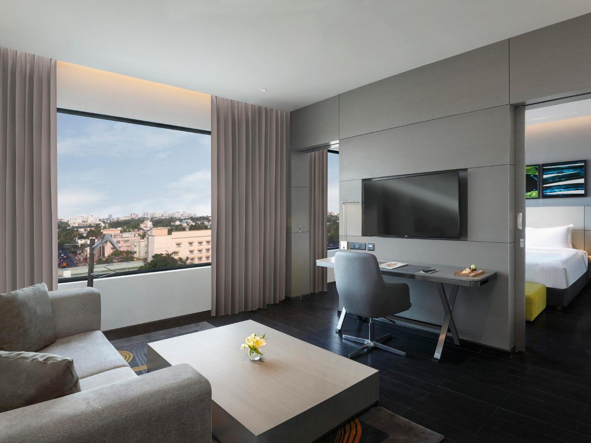 Hotel Empire Suites Hotel New Delhi