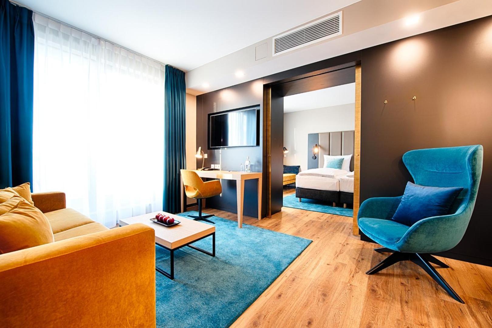 Hotel Empire Suites Hotel 4*