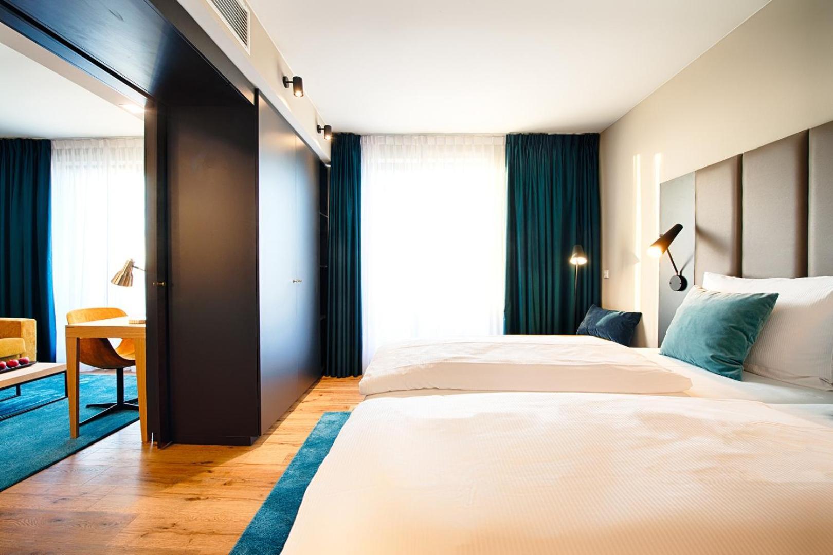 Hotel Empire Suites 4*
