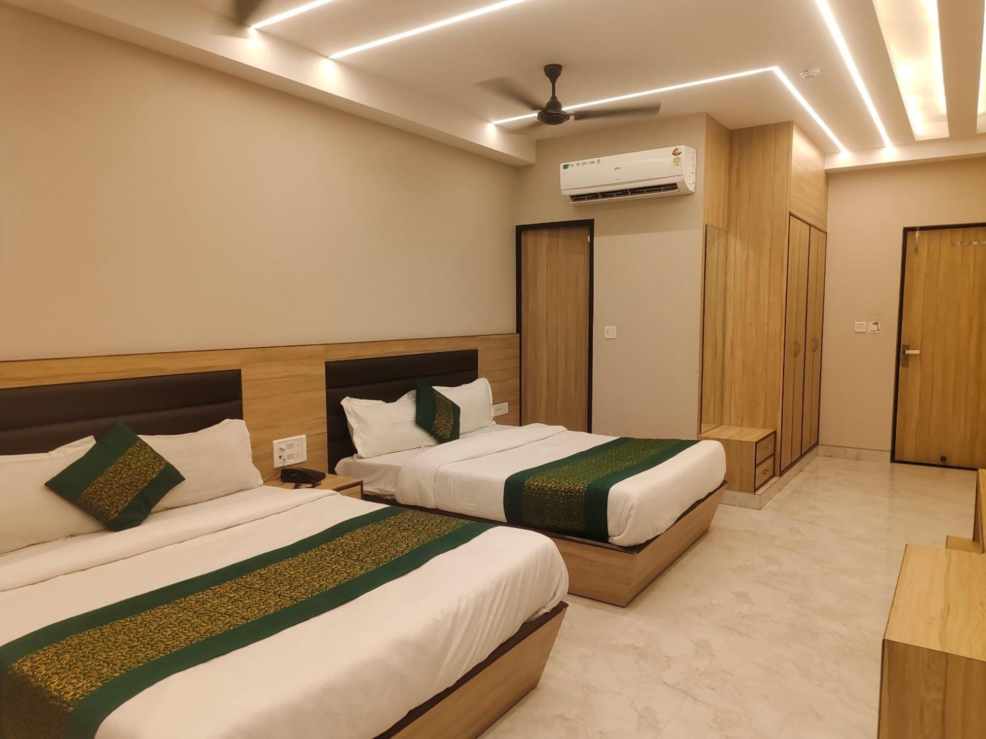 66 By A1rooms Hotel 5*