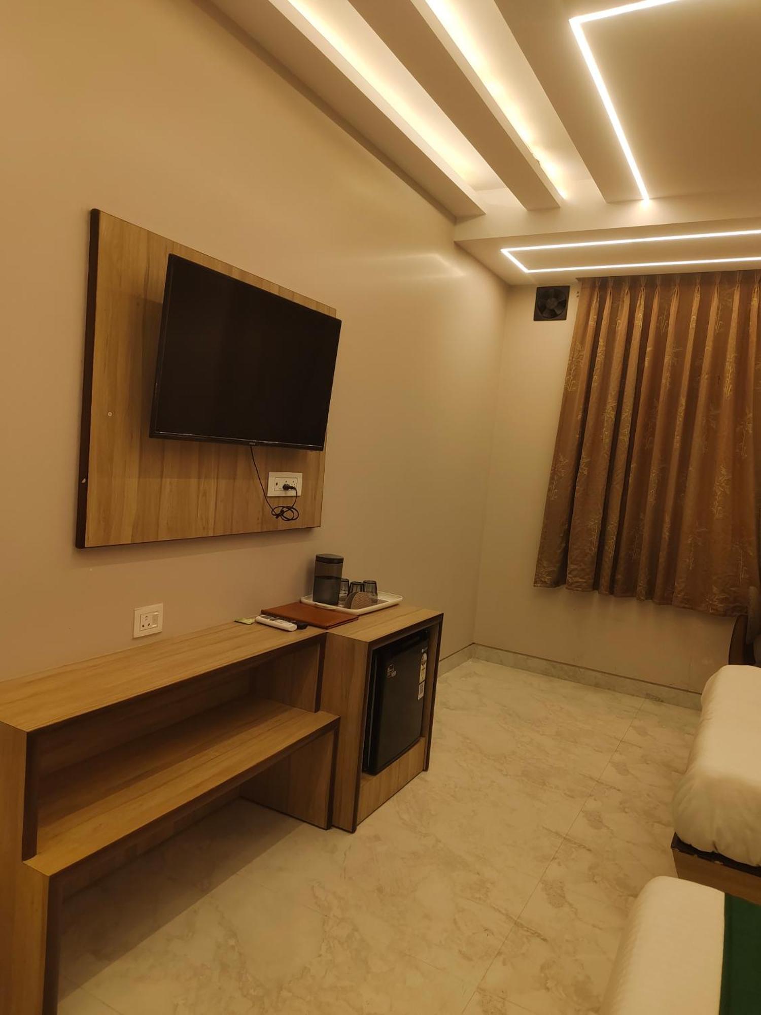 66 By A1rooms Hotel 5*