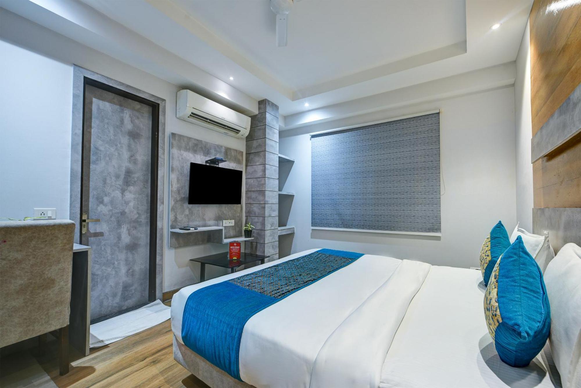 Kelvish Near Delhi Airport 4* New Delhi