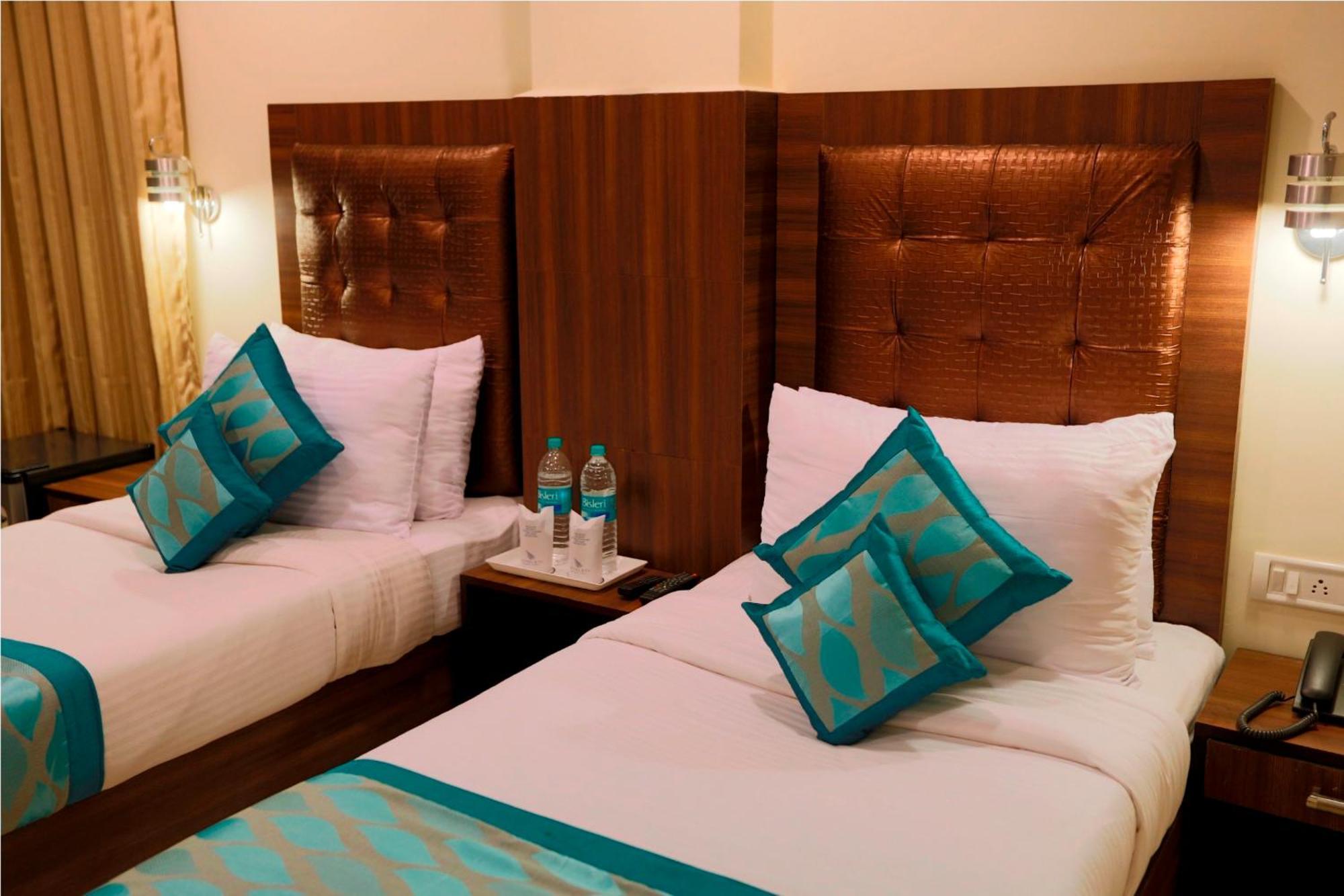 Airport Rts Hotel 3*