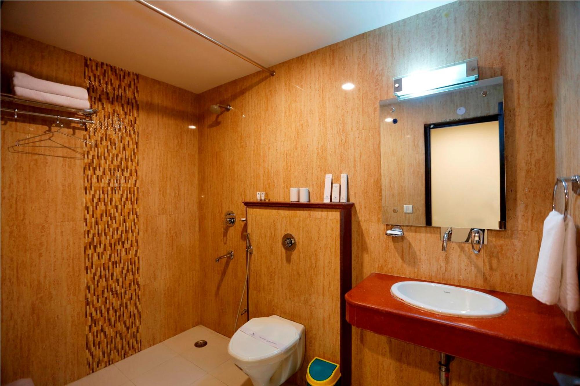 Airport Rts Hotel New Delhi