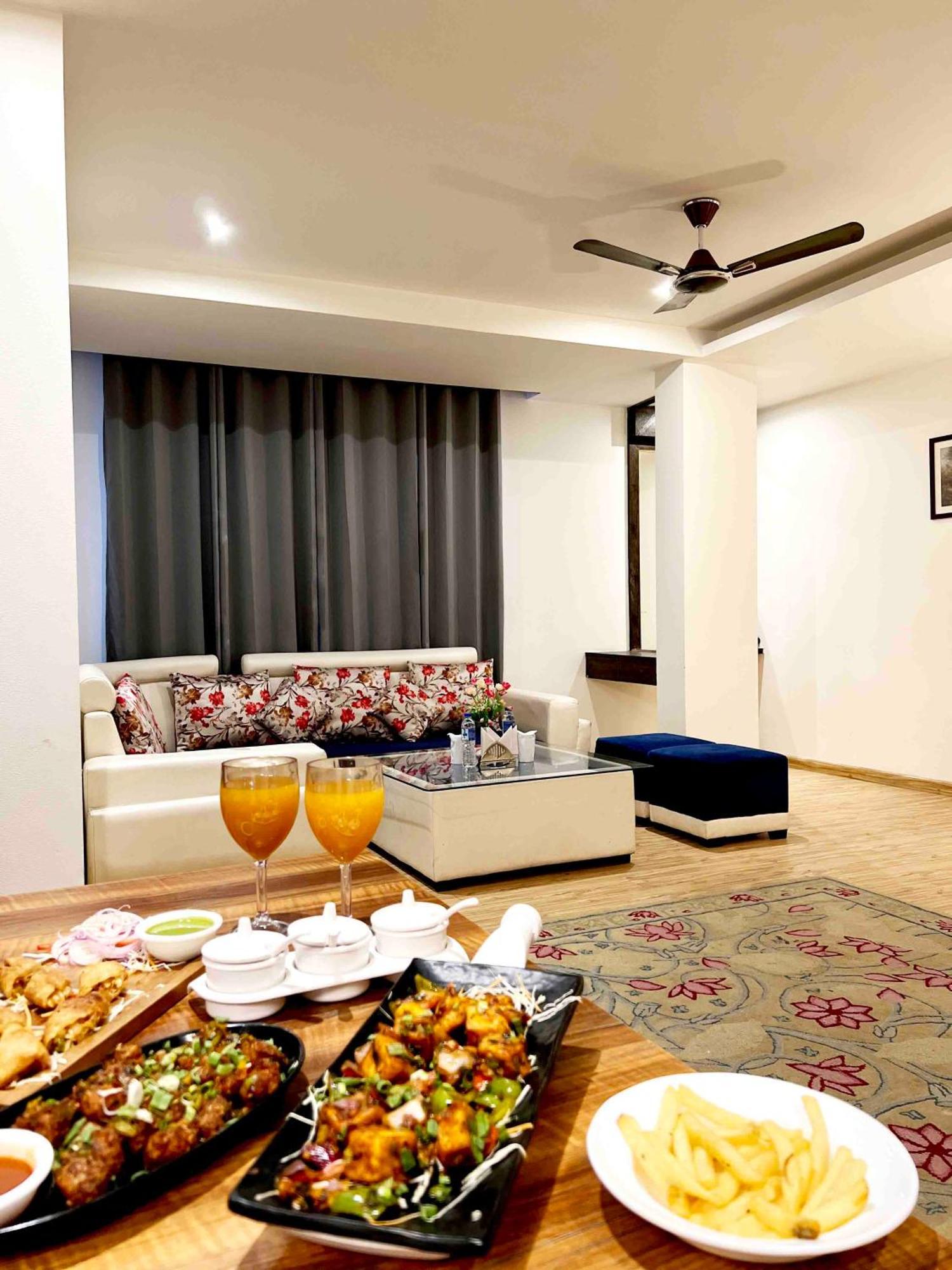 Hotel Shoba Estate Delhi Airport New Delhi