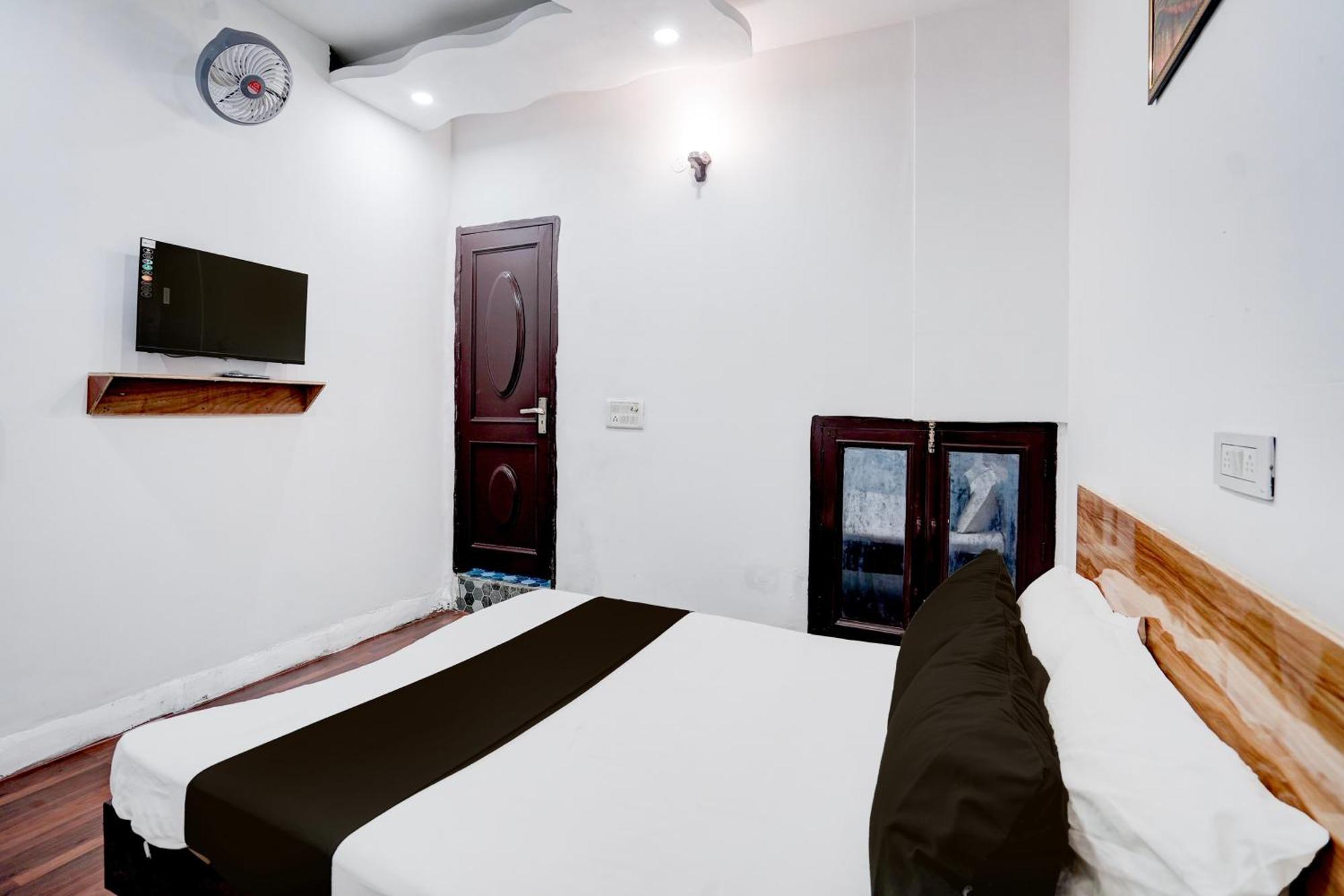 Hotel O Le Empire House