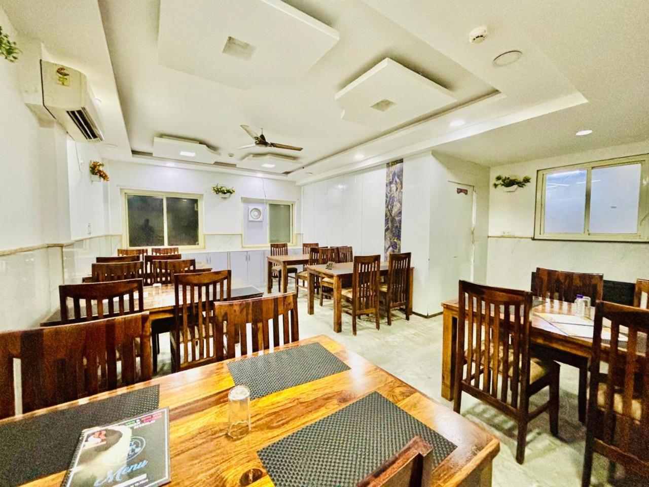 Airport Grand Olive Hotel