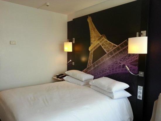 Infinity International Near Igi Airport Hotel 4*