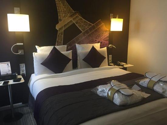 Infinity International Near Igi Airport Hotel 4*