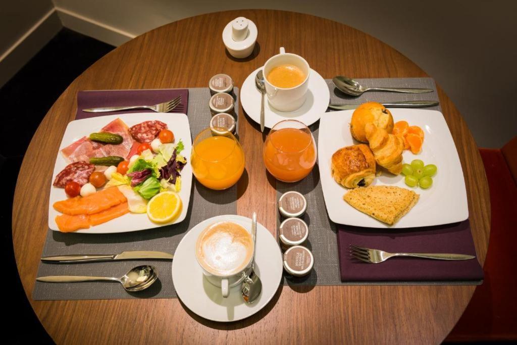 Hotel Aela International Airport By Gross Group