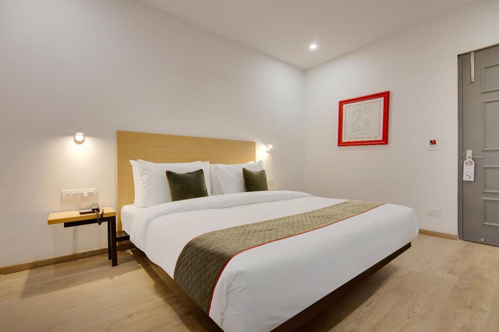 Hotel Grand Lite Delhi Airport