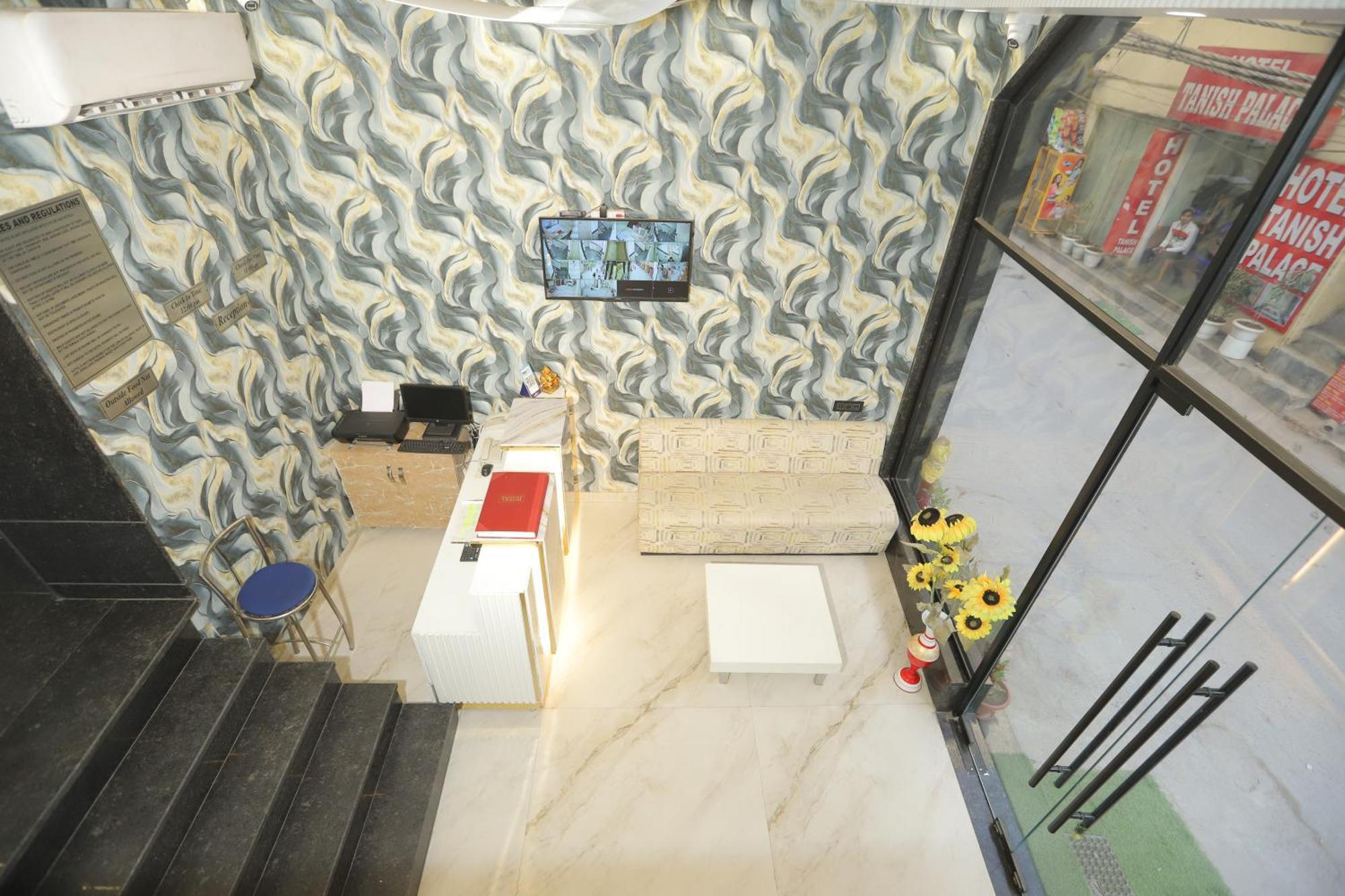 Hotel Zed - Near Delhi Airport