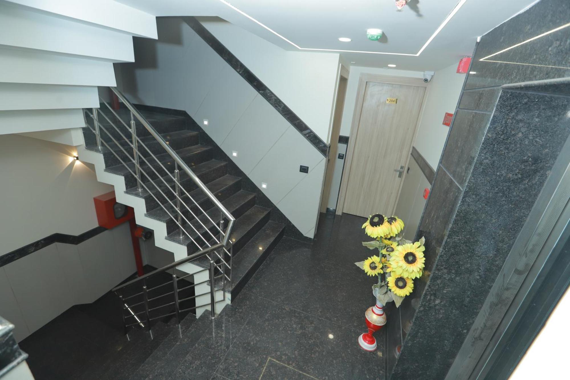 Hotel Zed - Near Delhi Airport New Delhi