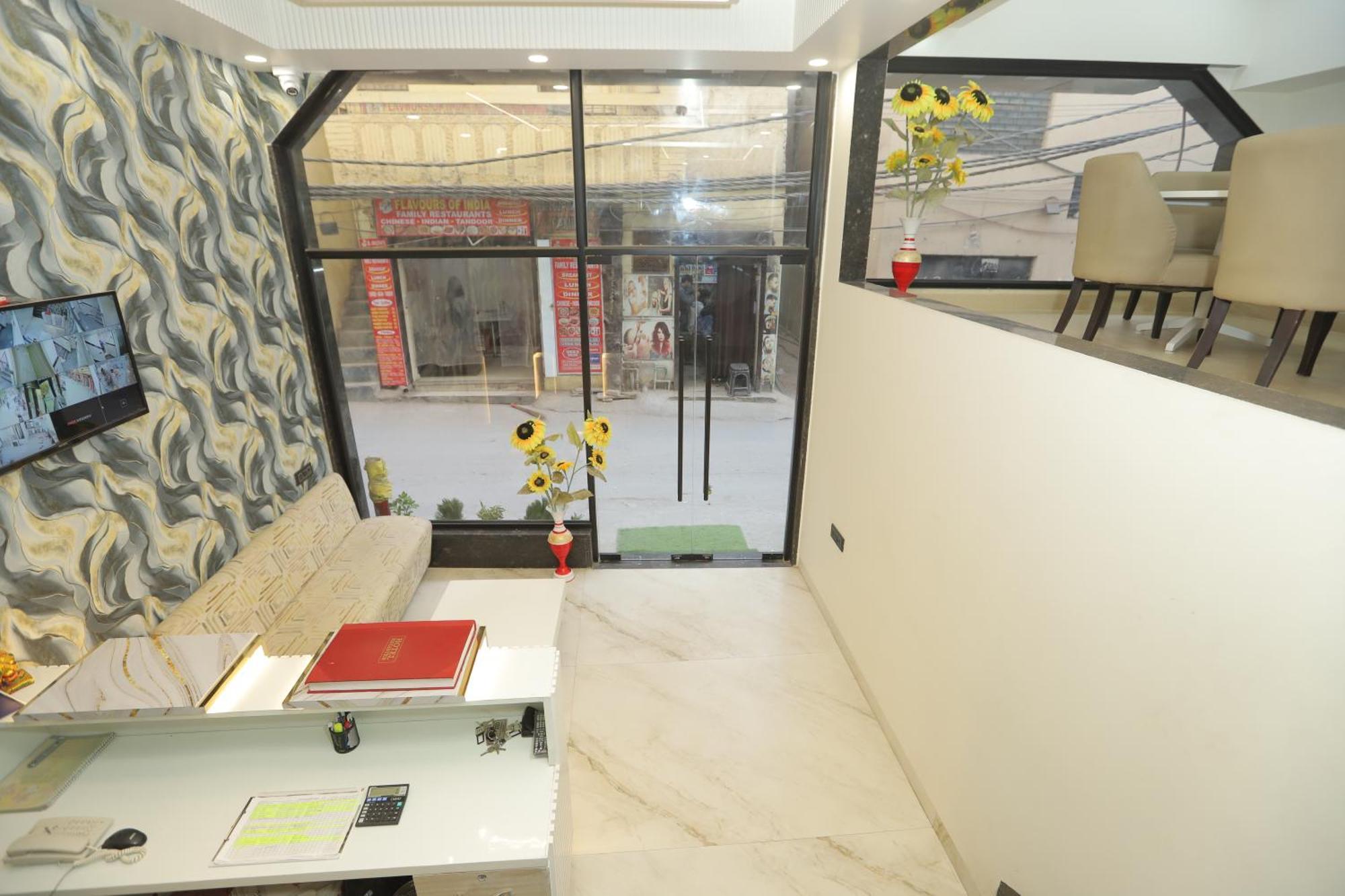 Zed - Near Delhi Airport 3* New Delhi