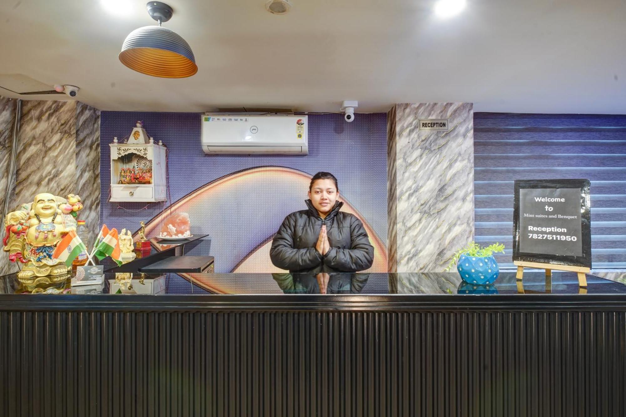 Aerostar Grand Near Yashobhoomi, Dwarka Hotel