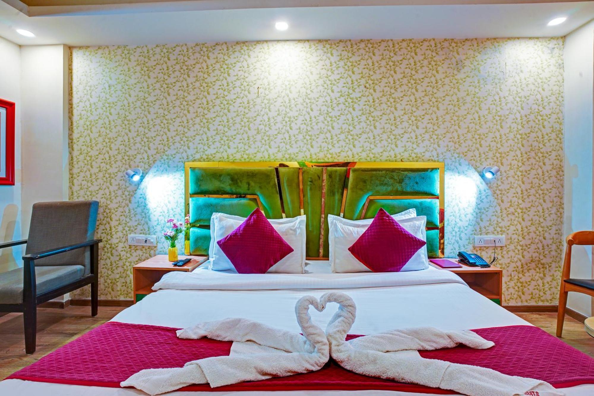 Hotel Aerostar Grand Near Yashobhoomi, Dwarka Nova Deli