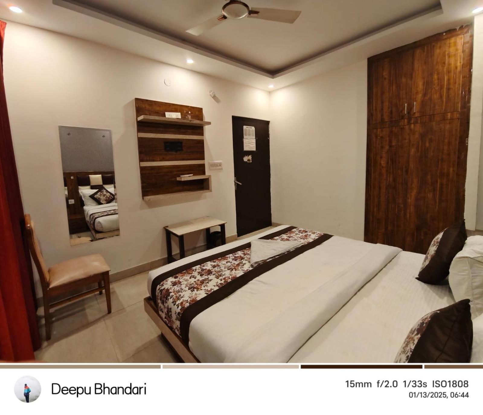 Infinity International Near Igi Airport 4* New Delhi